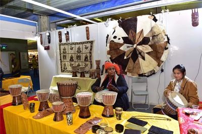 南康區(qū)家具協(xié)會(huì)組團(tuán)觀展第二屆中國(安溪)家居工藝文化博覽會(huì)